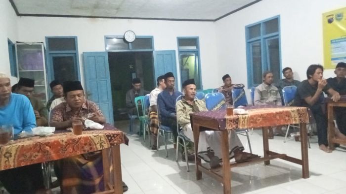 RAKOR PEMERINTAH DESA, BPD, KETUA  GAPOKTAN , KETUA KELOMPOK TANI DAN OPERATOR TRAKTOR 02