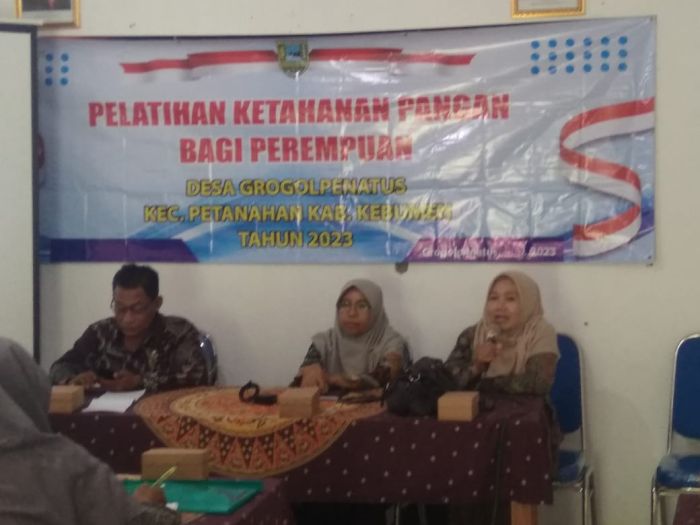 PELATIHAN KETANAHAN PANGAN BAGI PEREMPUAN ( TP PKK DESA )